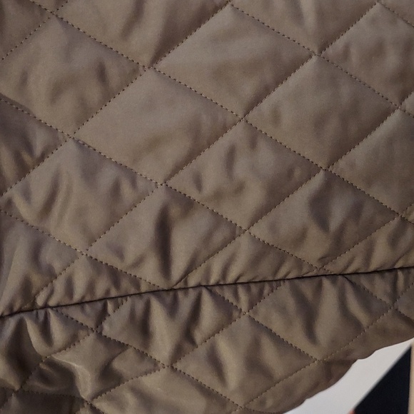 Burberry Quilted Jacket Olive Large - Picture 11 of 11